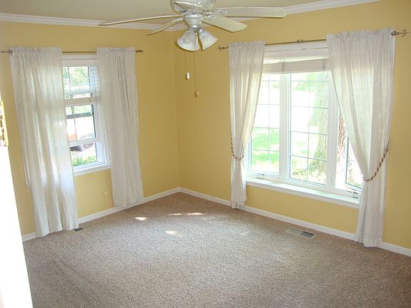 1st bedroom