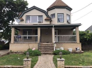 49 Nassau Ave, Freeport, NY 11520