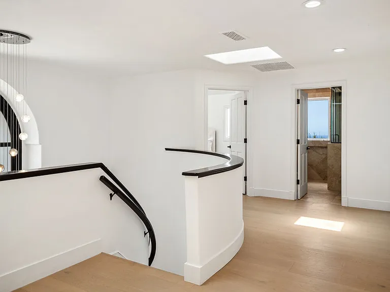 29675 Harvester Rd — Photo 14