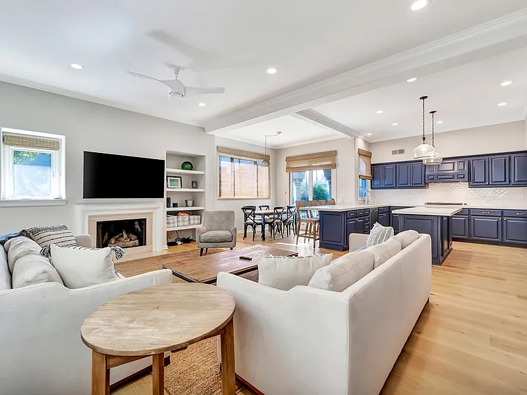 5302 Pacific Ave — Photo 15