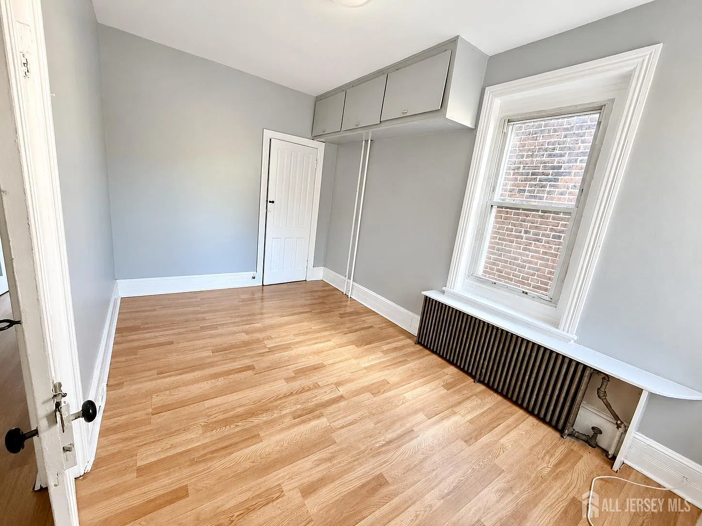 2 bed, 1.0 bath, 1560 sqft, $1,700 — Photo 3