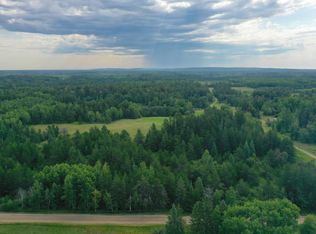 Sever Rd, Chisholm, MN 55719