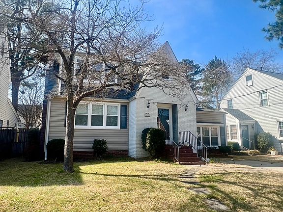 2nd image of 6231 Rolfe Ave