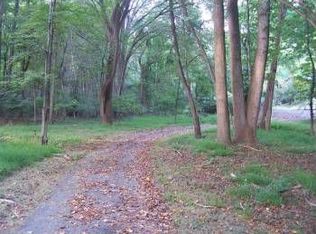 10507 Tulip Ln, Potomac, MD 20854