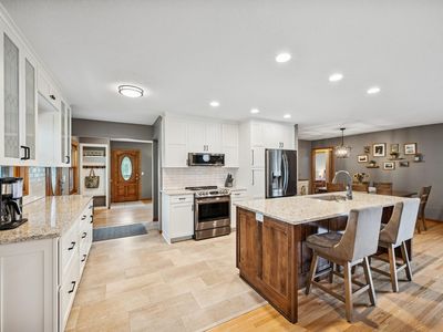 8731 19th Ave S, Bloomington, MN, 55425