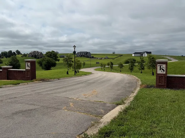 110 Retreat Rd, Danville, KY 40422
