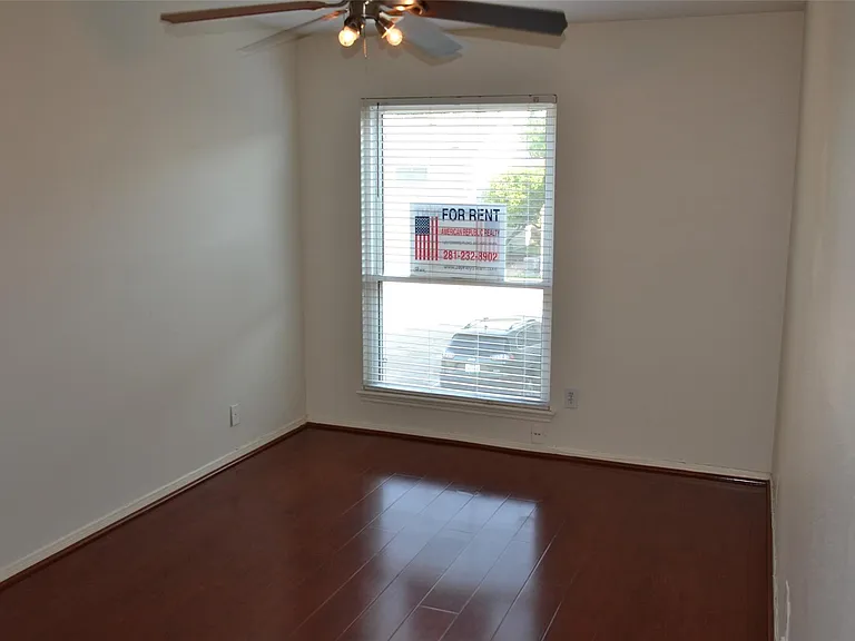 2379 Briarwest Blvd #25 — Photo 33