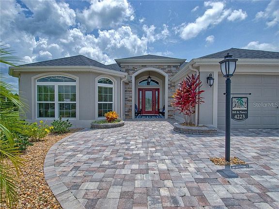 3rd image of 4223 Deskin Ln