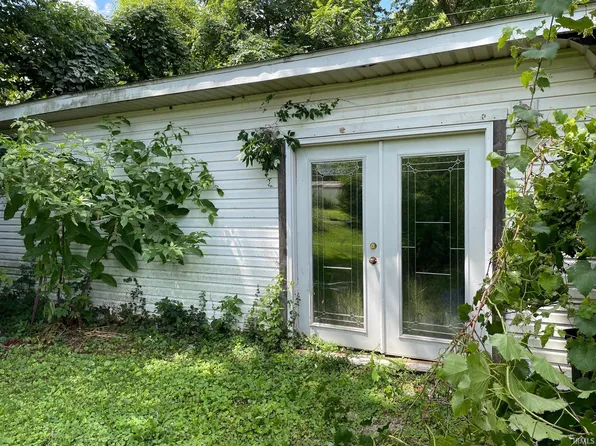 2610 S Bryan St, Bloomington, IN 47403