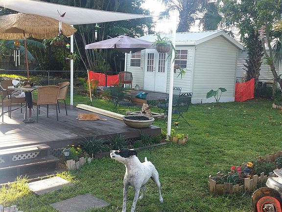 5th image of 1120 SW 32nd St