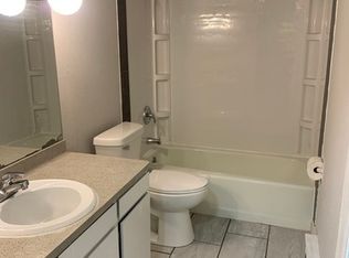 317 E Verleen Ave #317, Waunakee, WI 53597