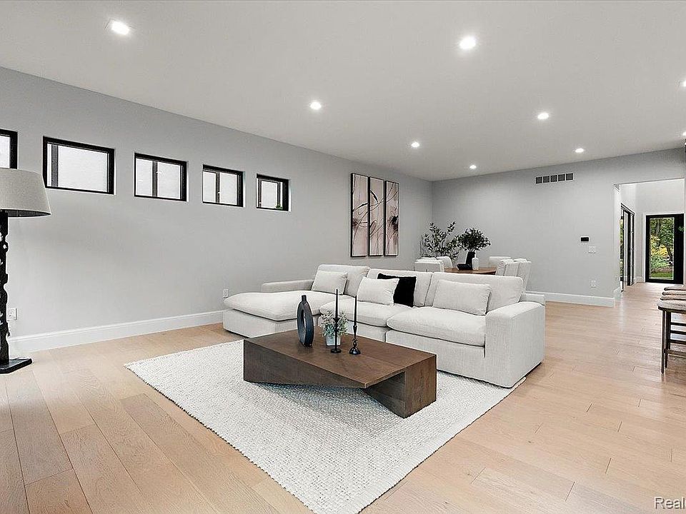 1541 Shipman Blvd, photo 19