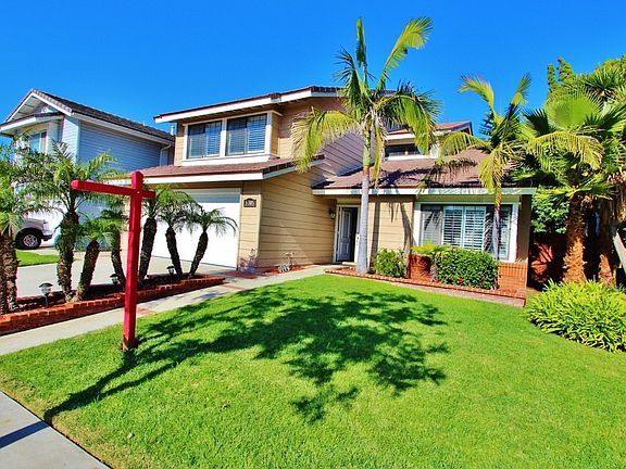 3rd image of 5305 W Goldenwood Dr