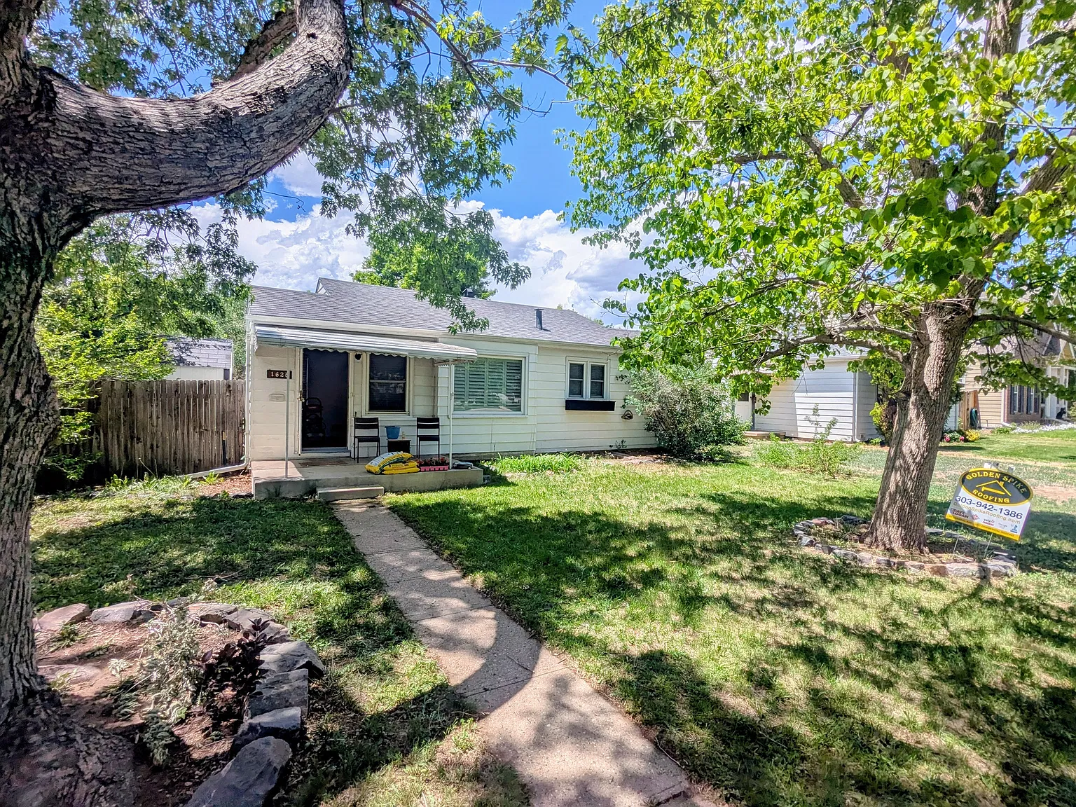 2 bed, 726 sqft, $2,200 — Photo 1