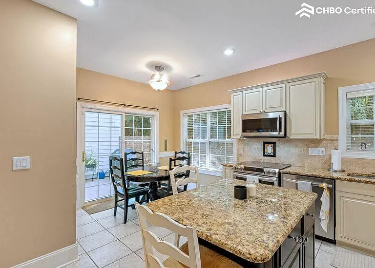 14519 Adair Manor Ct — Photo 18