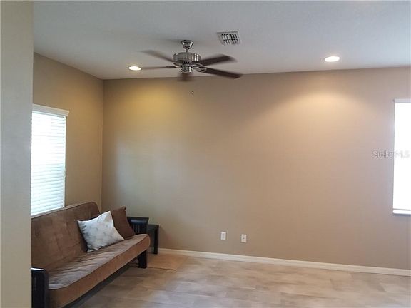 4th image of 20519 Sultana Ct
