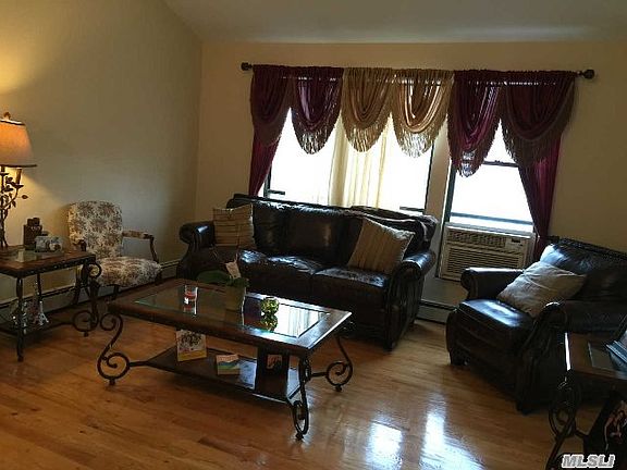 4th image of 3 Bella Casa Ln