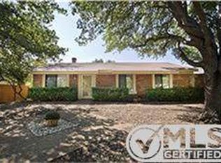 408 Middle Cove Dr, Plano, TX 75023