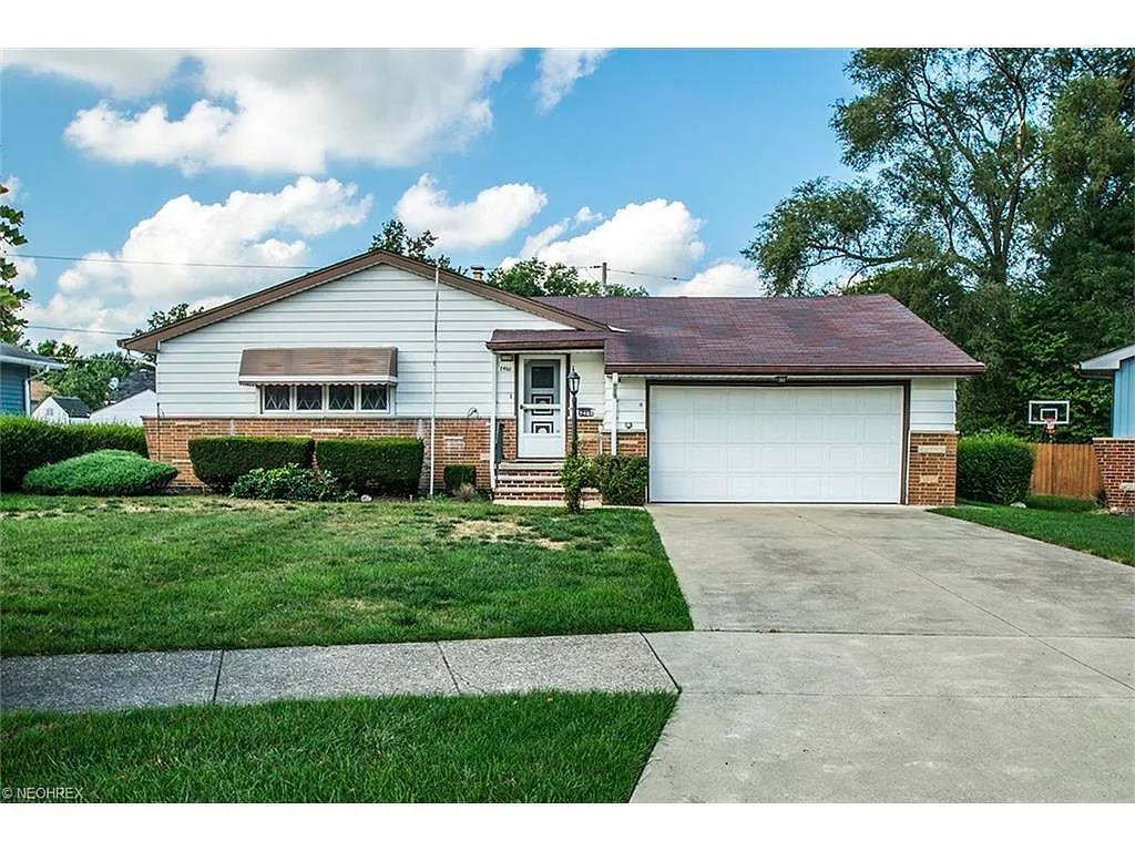 7460 Dawn Haven Dr photo 1