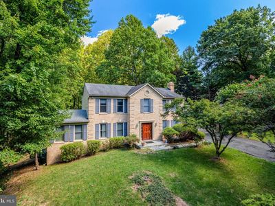 987 Old Holly Dr, Great Falls, VA, 22066