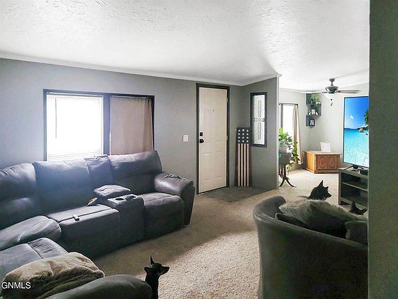 3rd image of 1806 31st St W