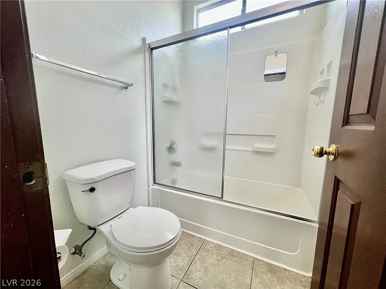 1324 Sun Village Ave — Photo 21