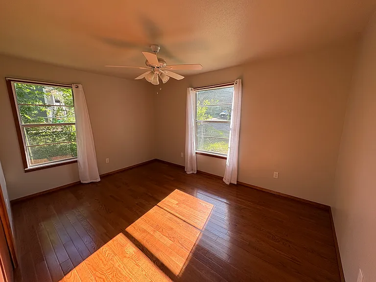 315 Ash St — Photo 11