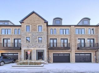 260 Eagle St #23, Newmarket, ON L3Y 1K1