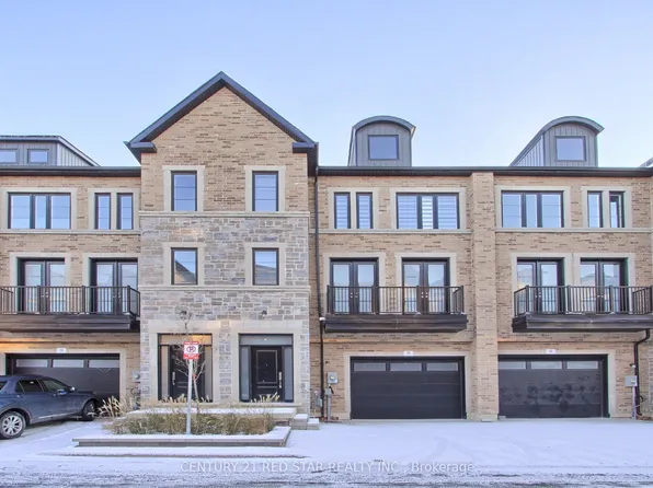 260 Eagle St #23, Newmarket, ON L3Y 1K1