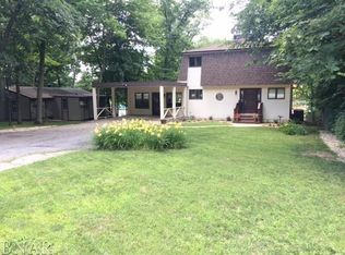 24578 Ron Smith Memorial Hwy, Hudson, IL 61748