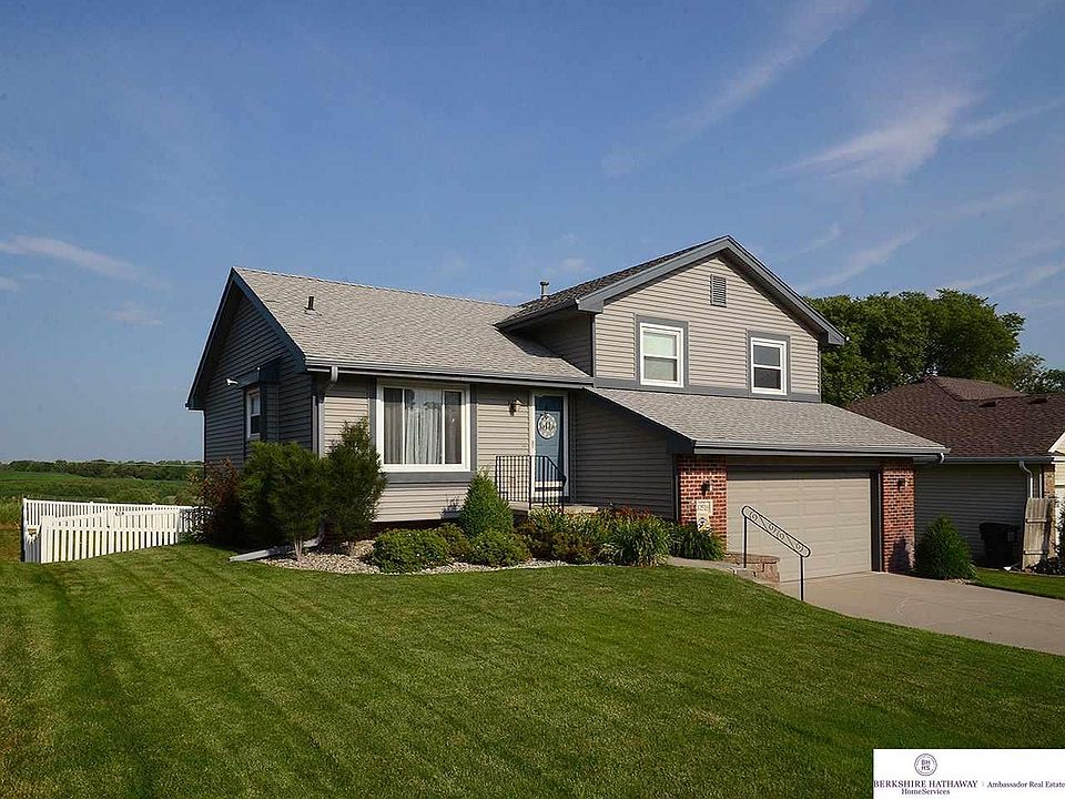 1st image of 12510 S 218th Ave