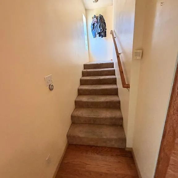 700 Solano Dr SE — Photo 24