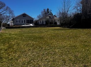 118 Dana Ave, Worcester, MA 01604