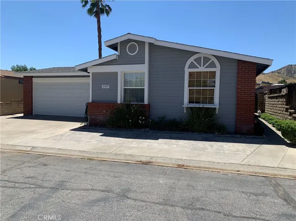 31929 Cinnabar Ln, Castaic, CA 91384
