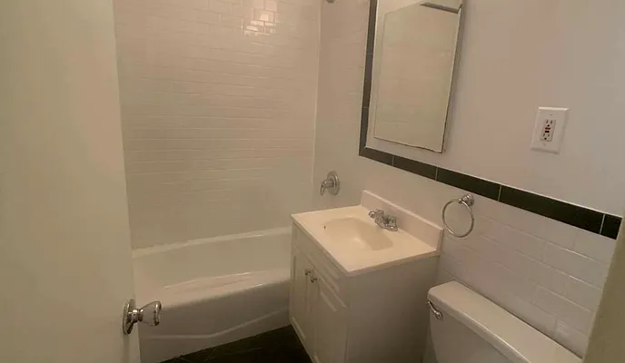 Rented by Compass | media 12