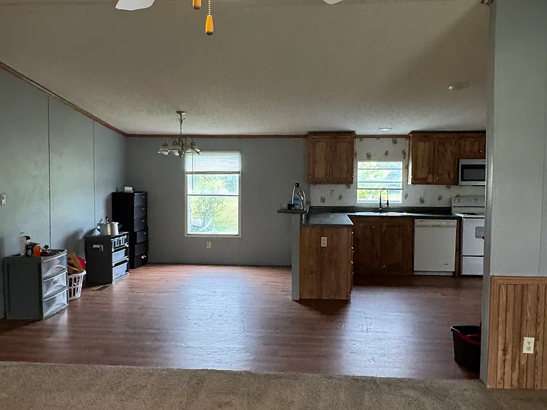 2037 County Road 112 — Photo 6