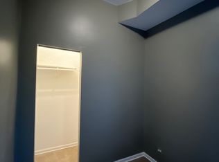 2944 W Fillmore St #1, Chicago, IL 60612