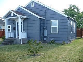 2nd image of 1420 Calapooia St SW