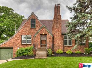 1204 S 61st St, Omaha, NE 68106