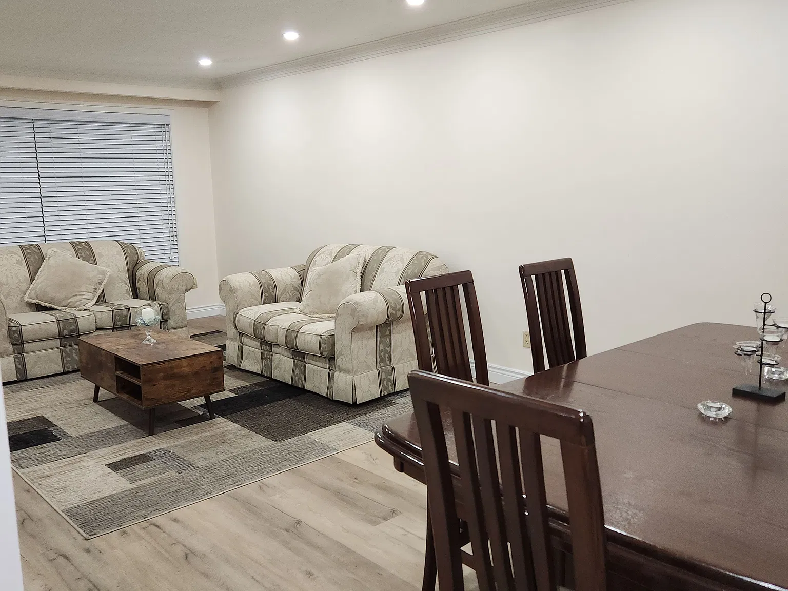 3 bed, $2,600 — Photo 2