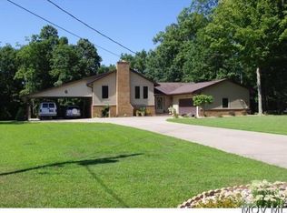 160 Richwood Ct, Belpre, OH 45714