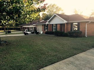 117 Viola Ct, Raeford, NC 28376