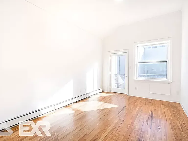 105 Pilling St #2 — Photo 2
