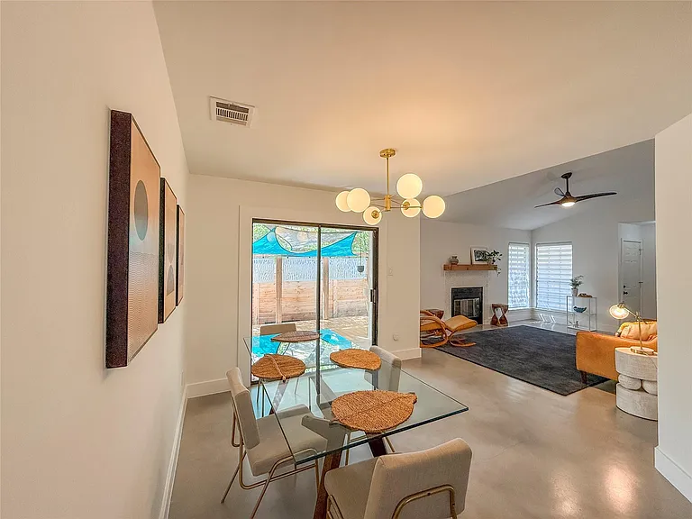 2313 Thornwild Pass — Photo 9