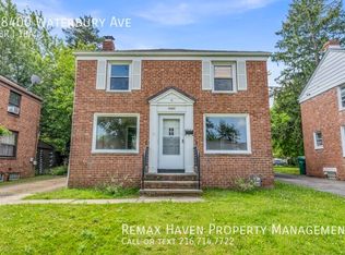 18400 Waterbury Ave, Maple Heights, OH 44137