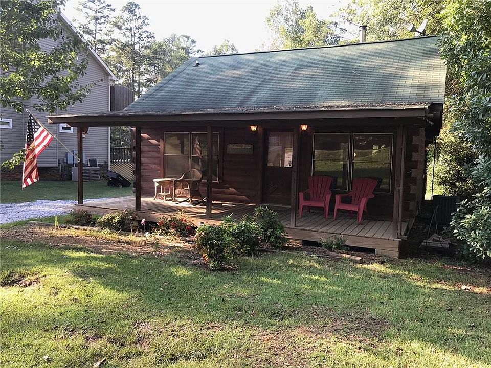 1st image of 272 Mountain View Dr