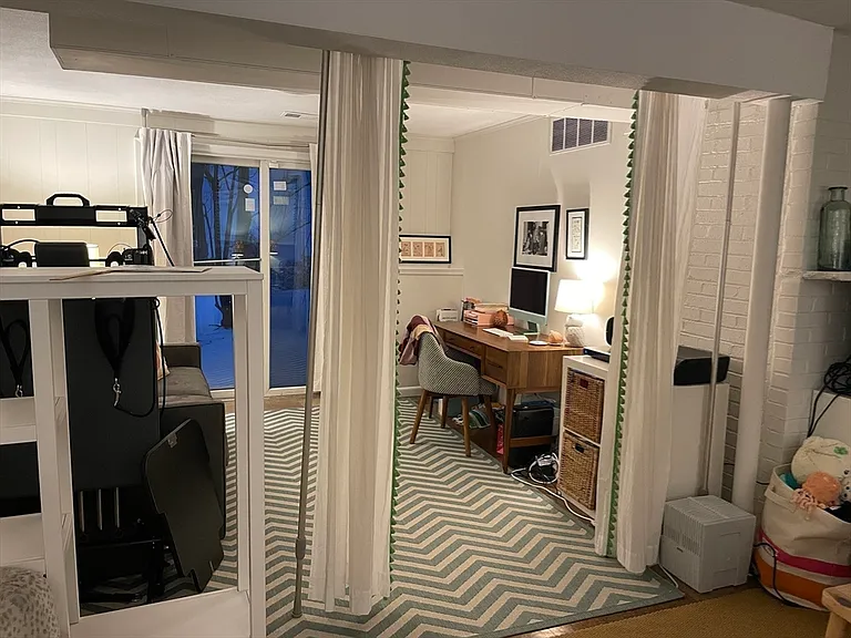 178 Beethoven Ave #- — Photo 16