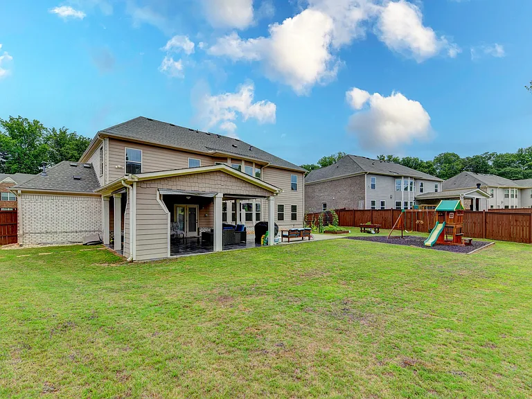 6035 Ashborough Park — Photo 75