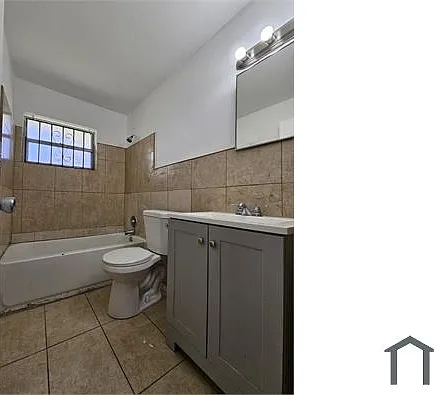 2119 NW 64th St #2119 — Photo 4