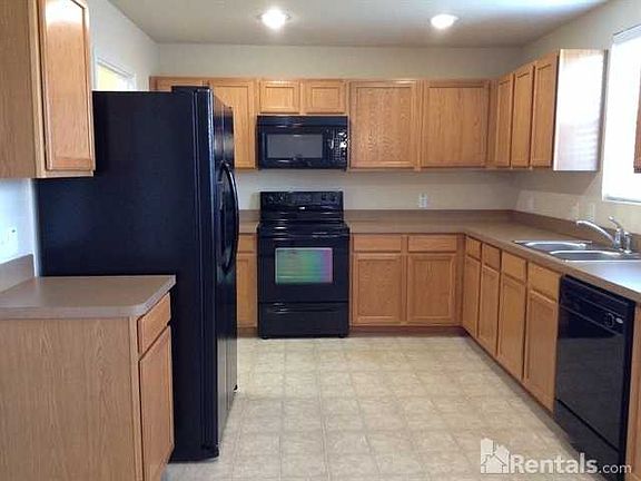 5th image of 2533 Saddlehorn Dr